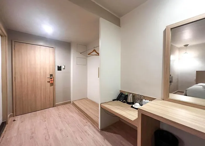 G Boutique Silom ホテル バンコク都