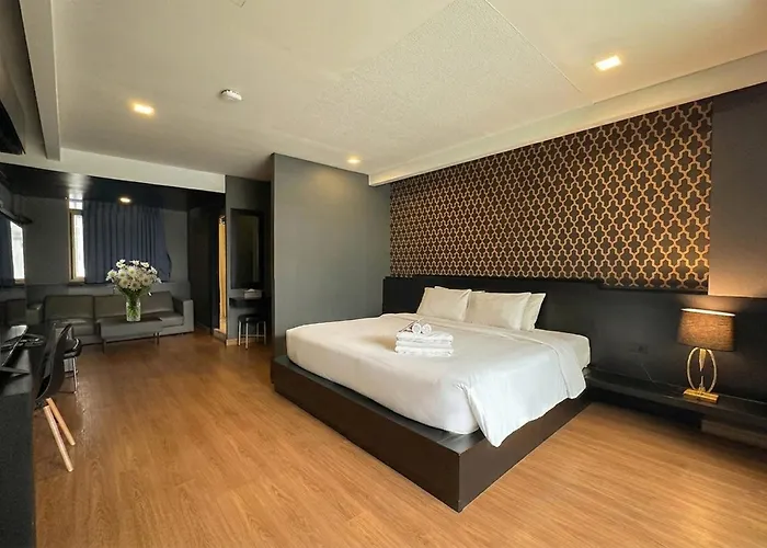 G Boutique Silom ホテル バンコク都